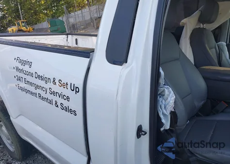 2022 Ford F-150 Xl z USA, uszkodzony, nr VIN 1FTMF1CB2NKD90372